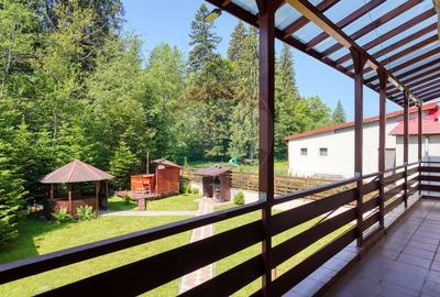 Casa / Vila cu 8 camere de vanzare in zona Valea Rasnoavei - 34