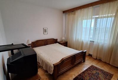 Piata Victoriei(Dr. Felix), apartament 2 camere, centrala proprie, bloc 1989 - 10