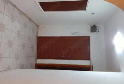 Apartament cu 2 camere decomandat în Calarași 4 - 7