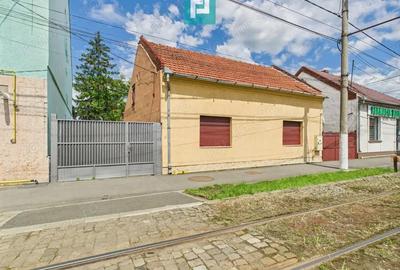 Casa cu 3 camere pentru investi?ii in Gradi?te - 1