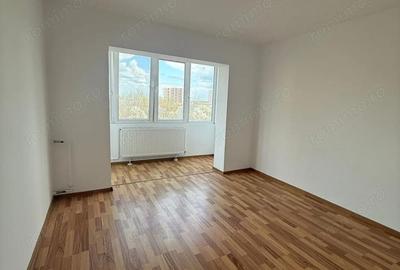 Apartament cu 3 camere decomandat în Soarelui - 11