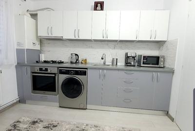 Apartament cu 2 camere semidecomandat în Micro 11 - 4