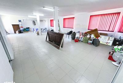 Spațiu comercial, de 300 mp, în Central - 10