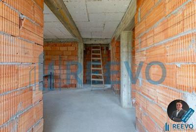 Casa la ro?u, Hemeiu? ! - 27