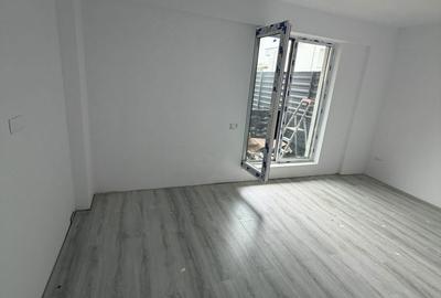 Apartament cu 2 camere decomandat în Sud - 2