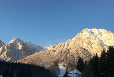 Casă cu 4 camere în Central - 1