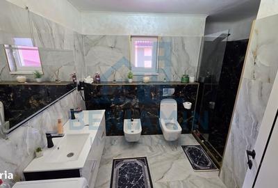 Casă cu 4 camere cu Teren 334 Mp în Central - 14