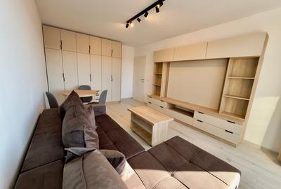 Apartament cu 2 camere decomandat, mobilat în Tractorul - 1