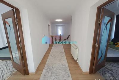 Casă cu 5 camere cu Teren 255 Mp în Tișăuți - 10