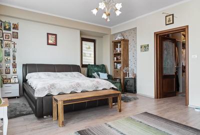 Casă individuală cu 7 camere cu Canalizare în Clinceni - 40