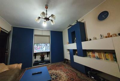 Apartament cu 3 camere decomandat în Central - 3