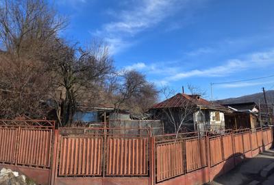 Casa cu 600mp de teren Aproape de centru Valenii de Mu - 13