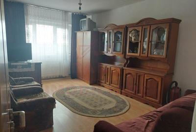APARTAMENT 2 CAMERE/52 MP UTILI/ CARANSEBE?/ZONA PIPIRIG