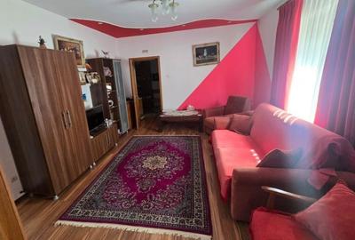 Casă cu 9 camere cu Teren 1295 Mp în Craiovei - 6