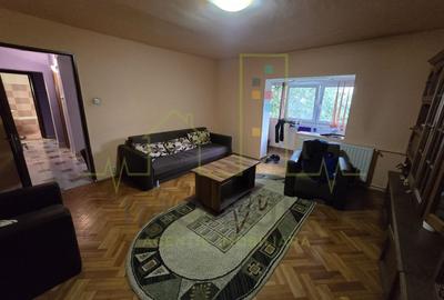 Apartament cu 2 camere decomandat, mobilat în Bucovina