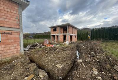 Casă individuală cu 4 camere cu Teren 350 Mp în Periferie - 3