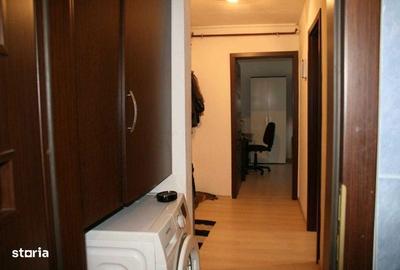 Apartament cu 2 camere decomandat în Ghiroda - 5
