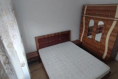 Apartament cu 4 camere decomandat în Lazaret - 5