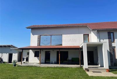 RONAT - Casa Individuala - 6 cam - 3 bai - Piscina - Terasa - Garaj 56mp - Panou - 12