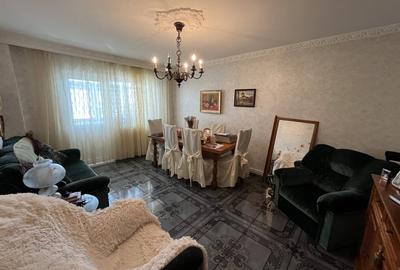 Apartament cu 4 camere decomandat în Faleza Nord - 2