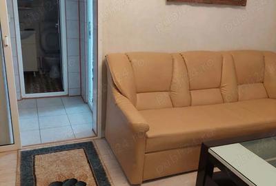 Vand apartament 2 camere - 2