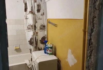De vanzare garsoniera in zona Titan langa metrou si IOR - 1
