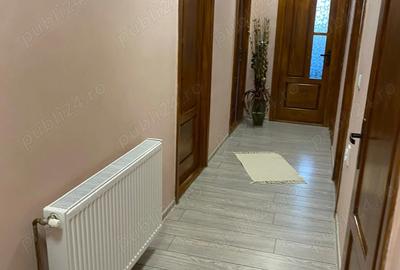 Apartament 3 camere de vanzare - 1