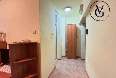 Garsonieră decomandată în Central - 5