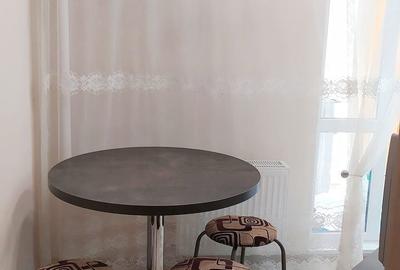 Garsonieră decomandată în Cotroceni