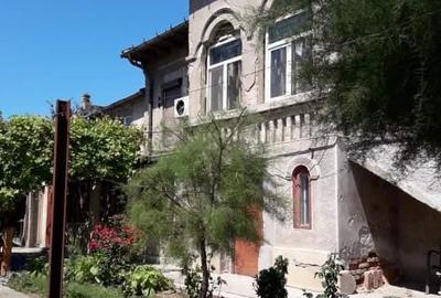 Casă cu 6 camere cu Teren 540 Mp în Central