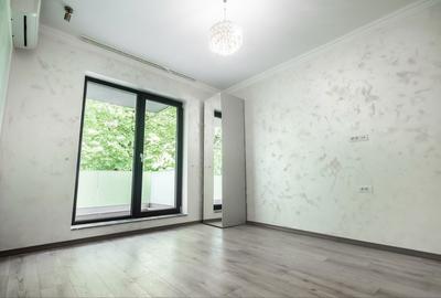 Apartament cu 3 camere semidecomandat în Tineretului - 1