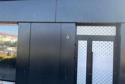 Spațiu comercial, de 75 mp, în Central - 6