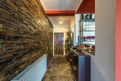 0% COM Apartament cu 3 camere, scara interioara, semineu | Favorit - 12