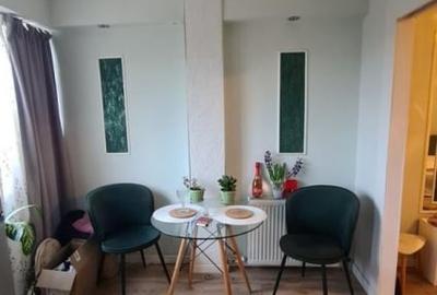 Titan - Zona Linistita - Metrou - 2