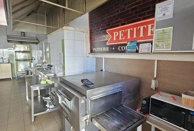 Spațiu comercial, de 103 mp, în Central - 4