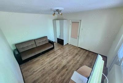 2Cam-Statia de Salvare-2min Spitalul Judetean -36Mp+Balcon-3Mp-Et4-Acoperis-45000 Euro-Negociabil