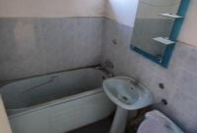 Apartament cu 3 camere semidecomandat în Central - 12