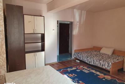 Garsonieră în CET - 3