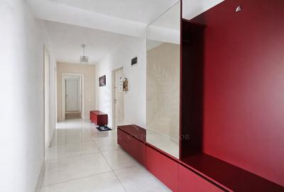 Apartament cu 3 camere decomandat, mobilat în 9 Mai - 6
