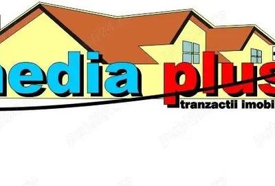 De vanzare apartament 2 camere decomandat, Micro 13 - 1
