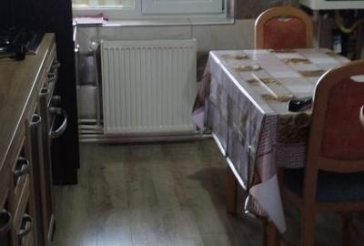 Apartament cu 3 camere decomandat în Brăilei - 5