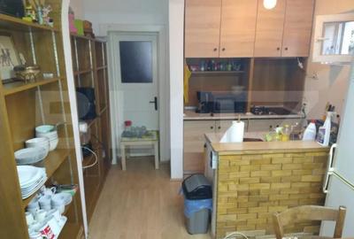 Casă cu 5 camere cu Teren 200 Mp în Cetate - 4