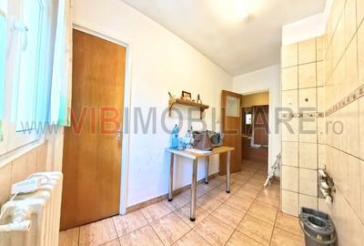 Apartament cu 3 camere decomandat, mobilat în Victoriei - 2