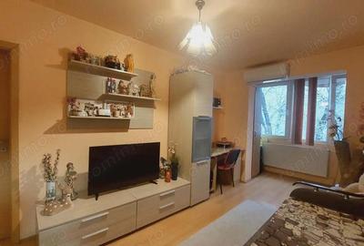 Apartament cu 3 Camere in Calea Sagului 87.000 euro COMISION 0 - 1