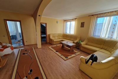 Apartament cu 3 Camere Decomandate Zona Ultracentrala - 3