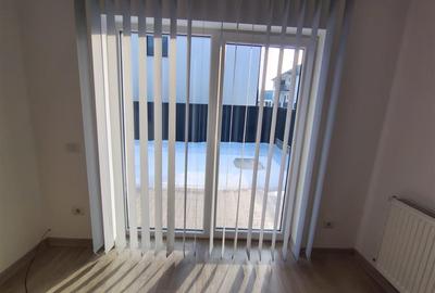 Casă individuală cu 4 camere cu Canalizare în Ipotești - 3