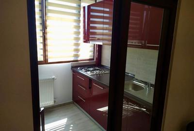 Apartament cu 3 camere decomandat în Exterior Vest - 5