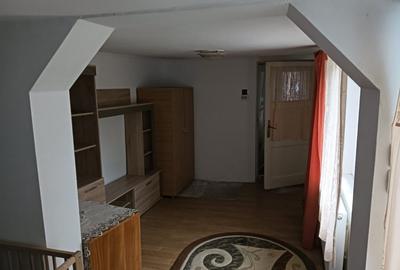 Casa 4 camere - baie -bucatarie Chercea - 3