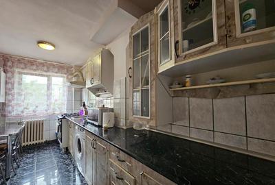 Apartament 2 camere, decomandat - 3