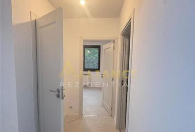 Apartament cu 3 camere decomandat în Berceni - 2